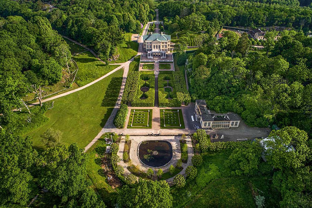 Ankomst og slottsbesk